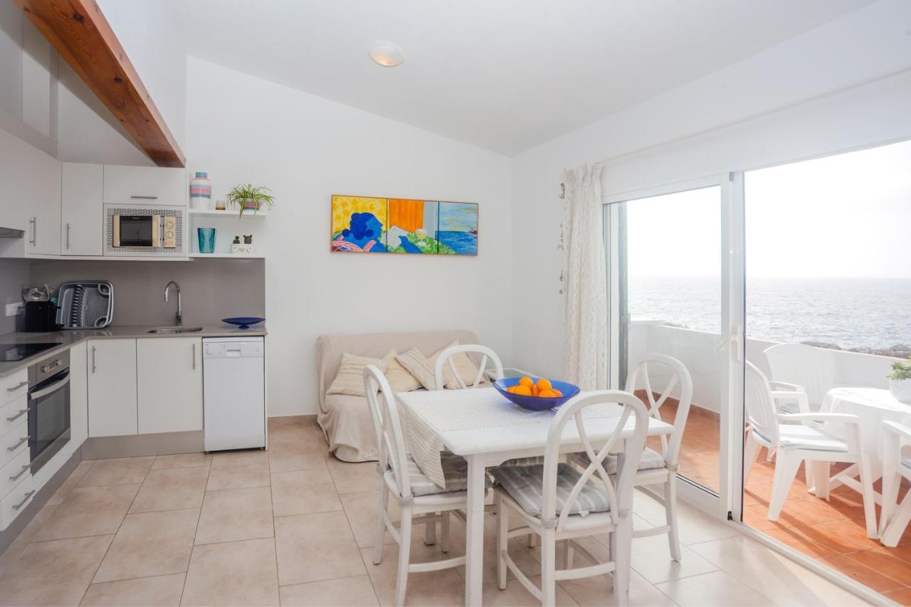 El Faro 8 Apartment Cala'N Bosch  Exterior photo