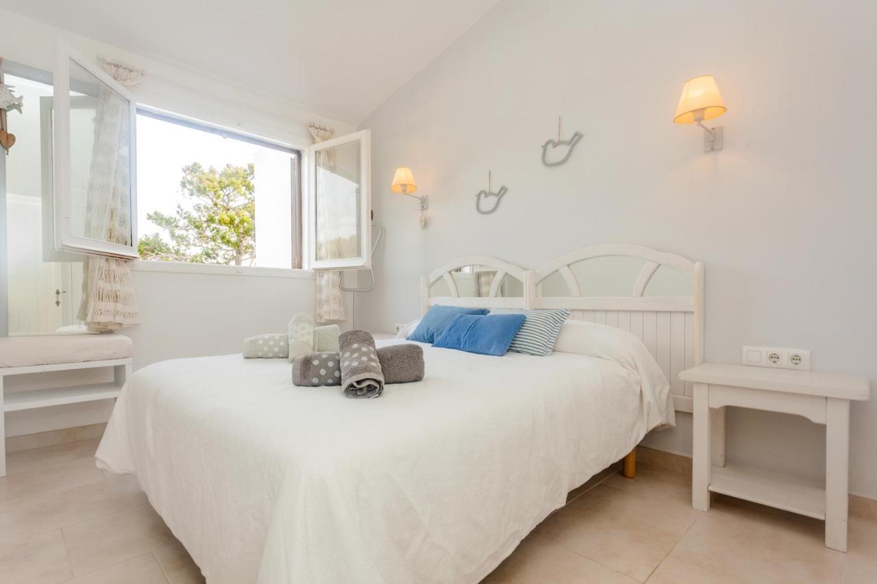 El Faro 8 Apartment Cala'N Bosch  Exterior photo